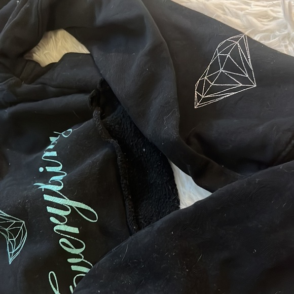 Diamond - Picture 2 of 3